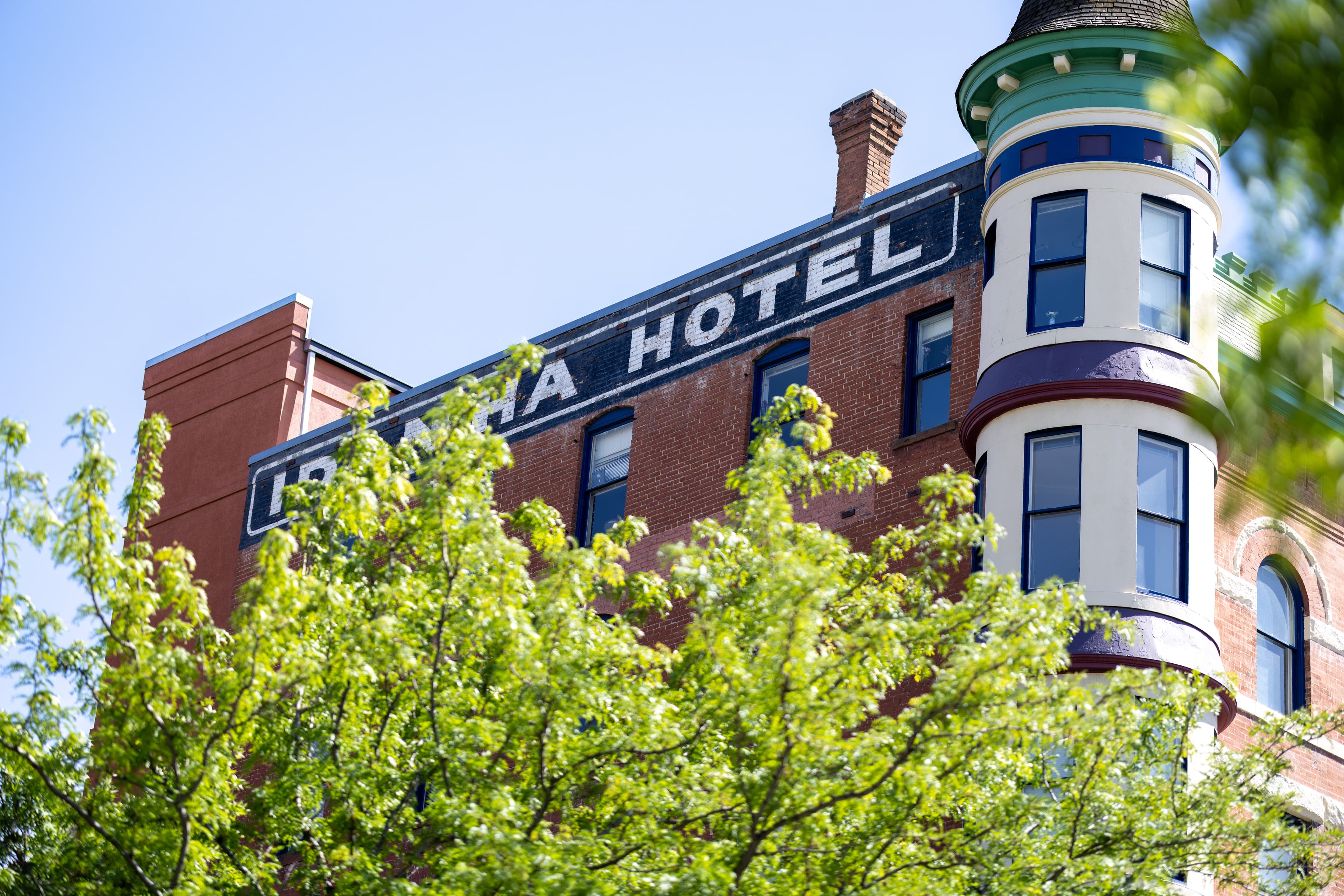 Idanha Hotel