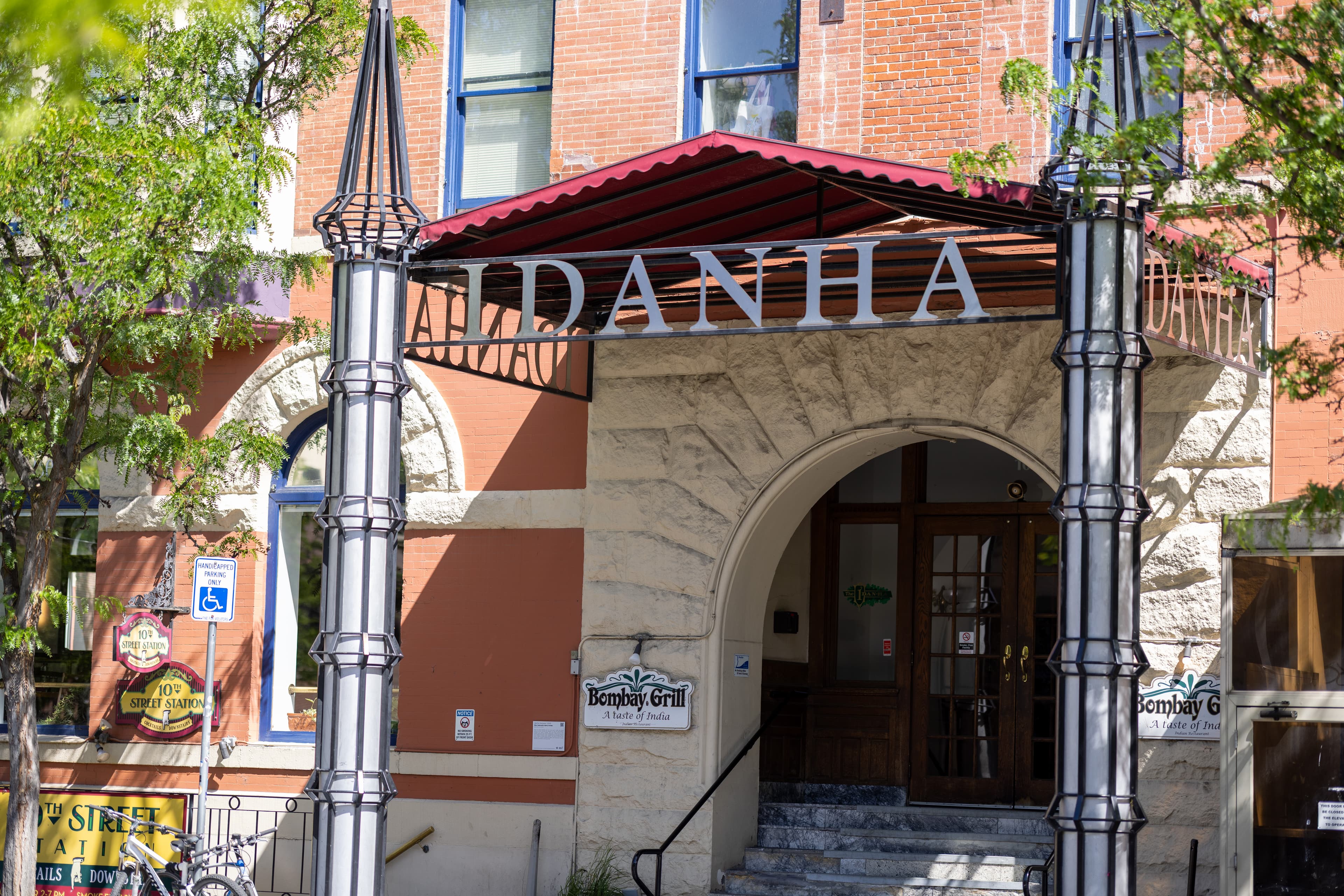 Idanha Hotel