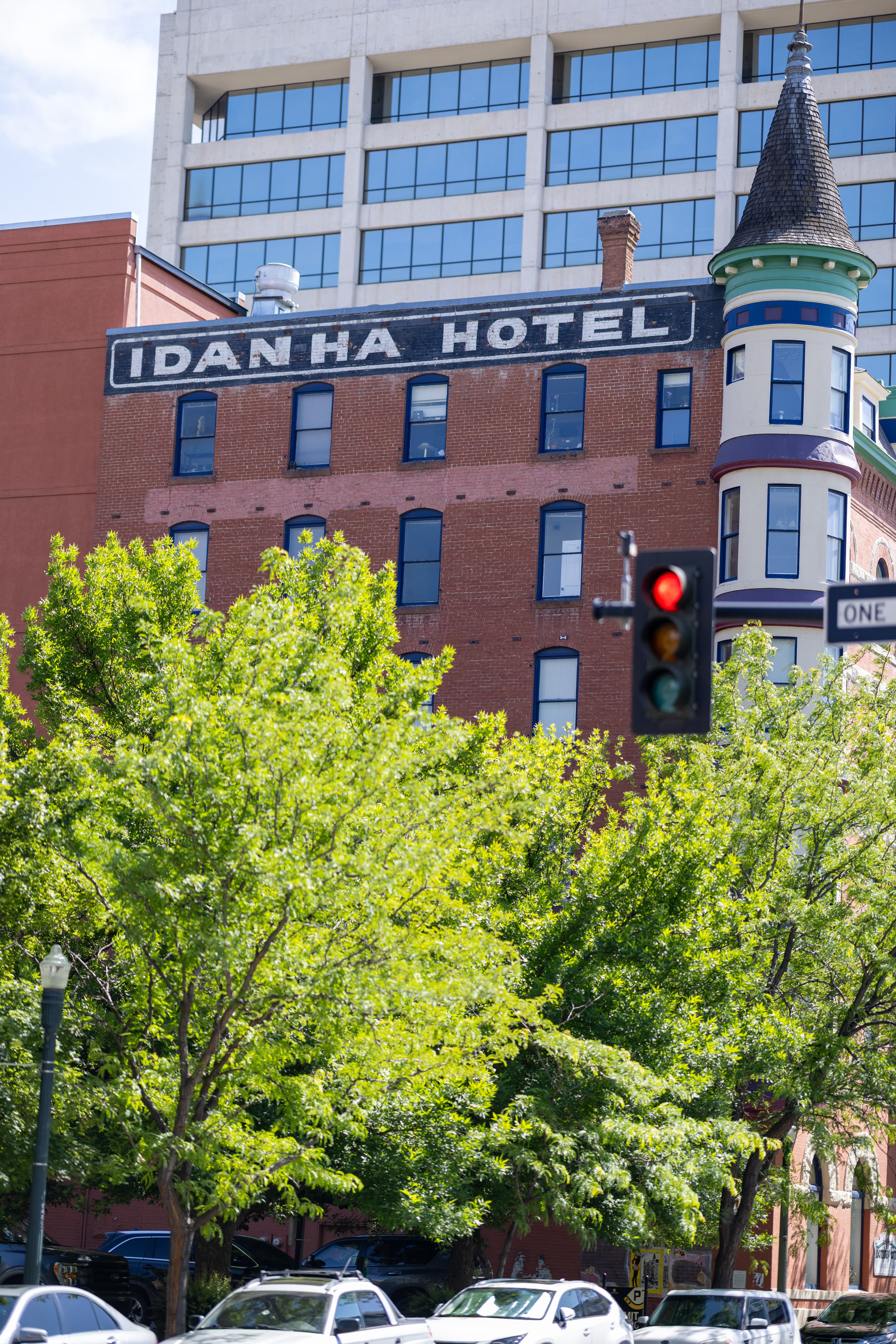 Idanha Hotel