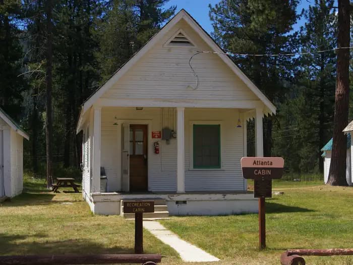 ATLANTA CABIN